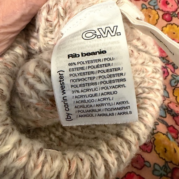 Fuzzy and Soft!  Cream Knit Beanie from Sweden - Picture 3 of 3